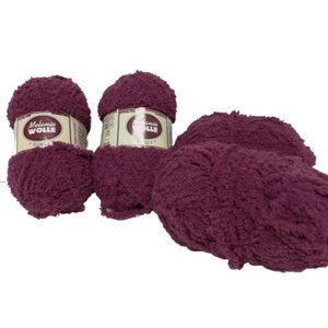 Melanie Wolle Curlie Partie-Nr 4.5 Skeins of Yarn